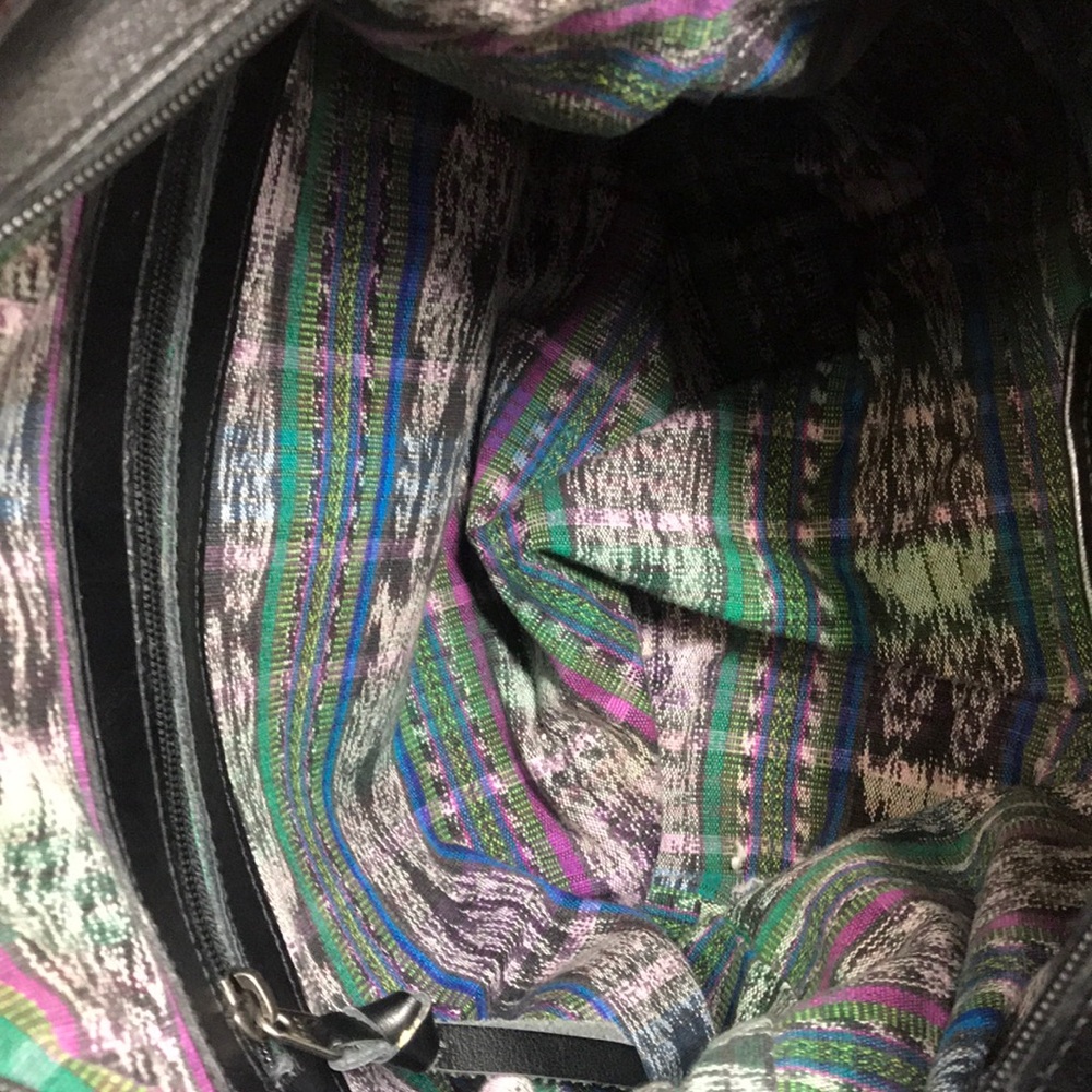 Embroidered Purse - Picture 9 of 11